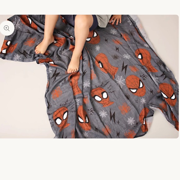 SWEET ELLIE SUE Spidey Muslin Blanket Plus size Sold out online :) - Picture 2 of 9